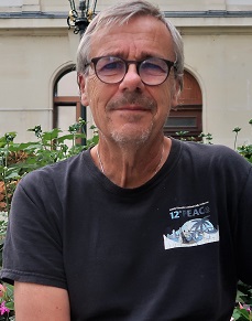 Kenneth Lundstrom
