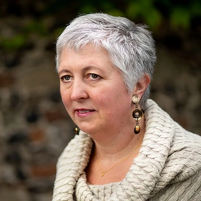 nicola-redfern