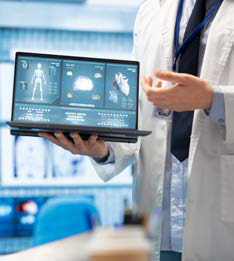 Visual of IT-powered quality control in a laboratory setting