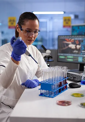 Liquid chromatography system detecting pharmaceutical compounds
