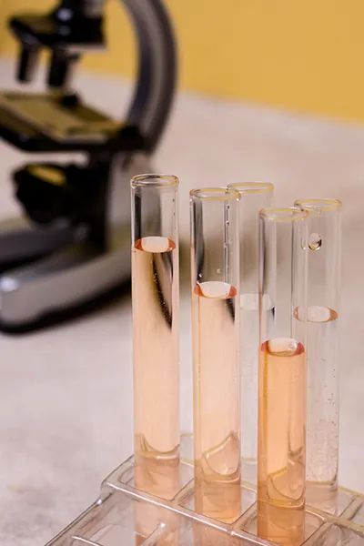 Biopharmaceutical sample separation via two-dimensional LC