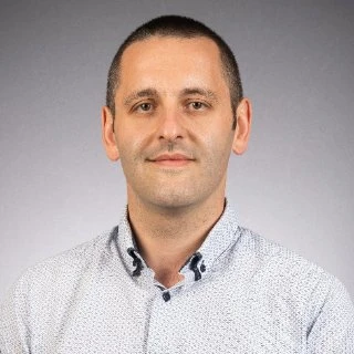 Dr Rodney Brown